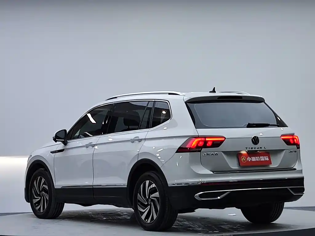 Tiguan L 2023 280TSI automatic two-wheel drive Chaochuang limited edition купить на сайте DeffCars