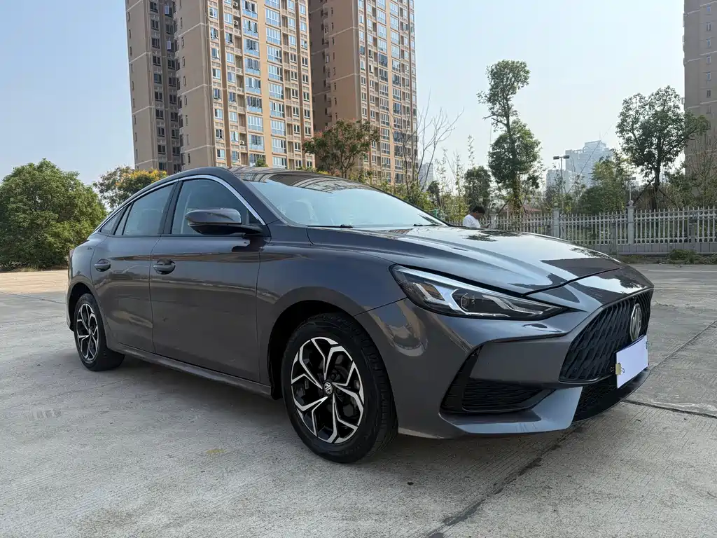 MG5 2023 180DVVT CVT Deluxe Edition купить на сайте DeffCars