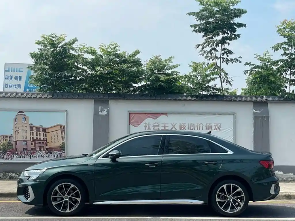 Audi A3 2022 A3L Limousine 35 TFSI aggressive and sporty купить на сайте DeffCars