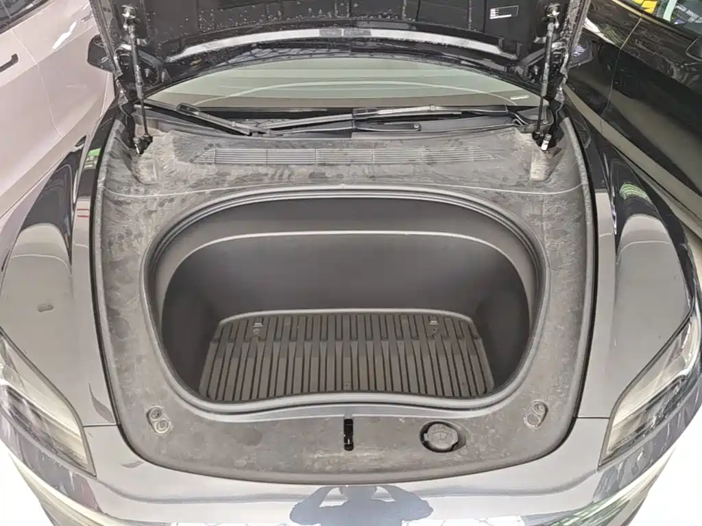Model 3 2025款 后轮驱动版 купить на сайте DeffCars