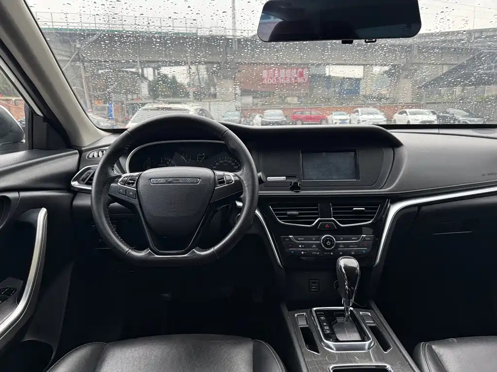 Venucia T90 2017 2.0L CVT Smart Edition купить на сайте DeffCars