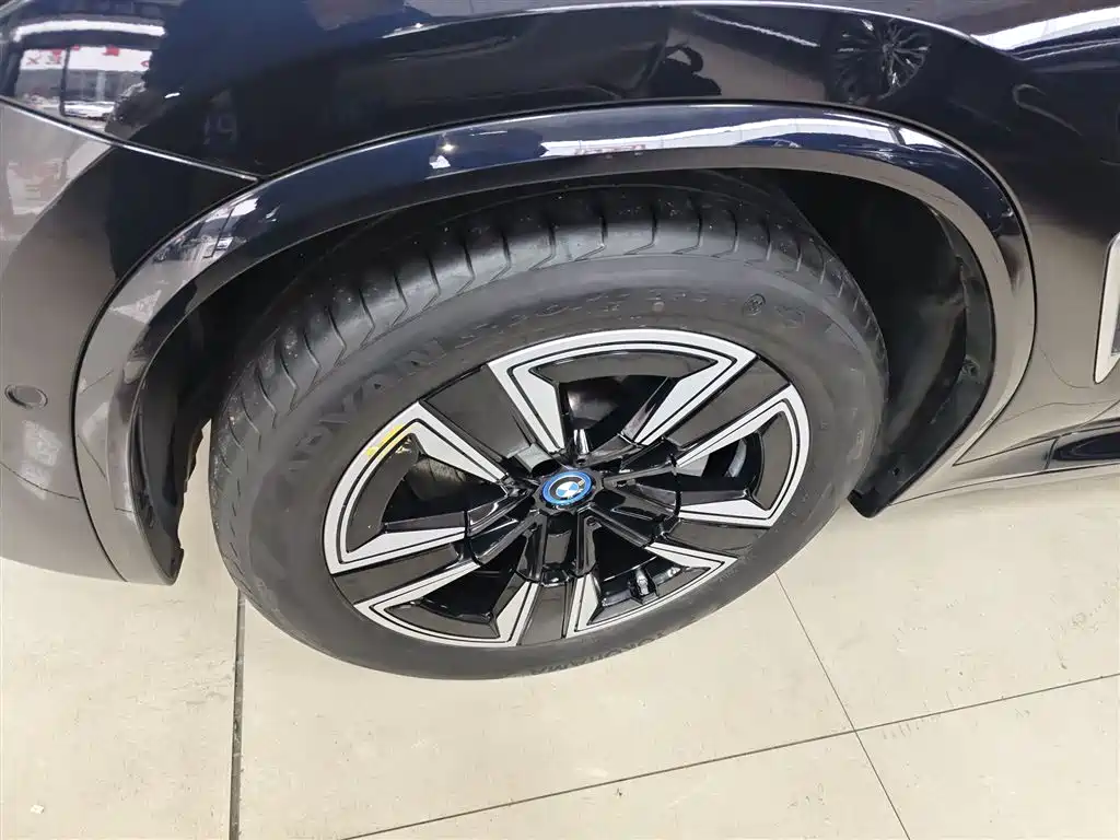 BMW iX3 2022 leading model купить на сайте DeffCars