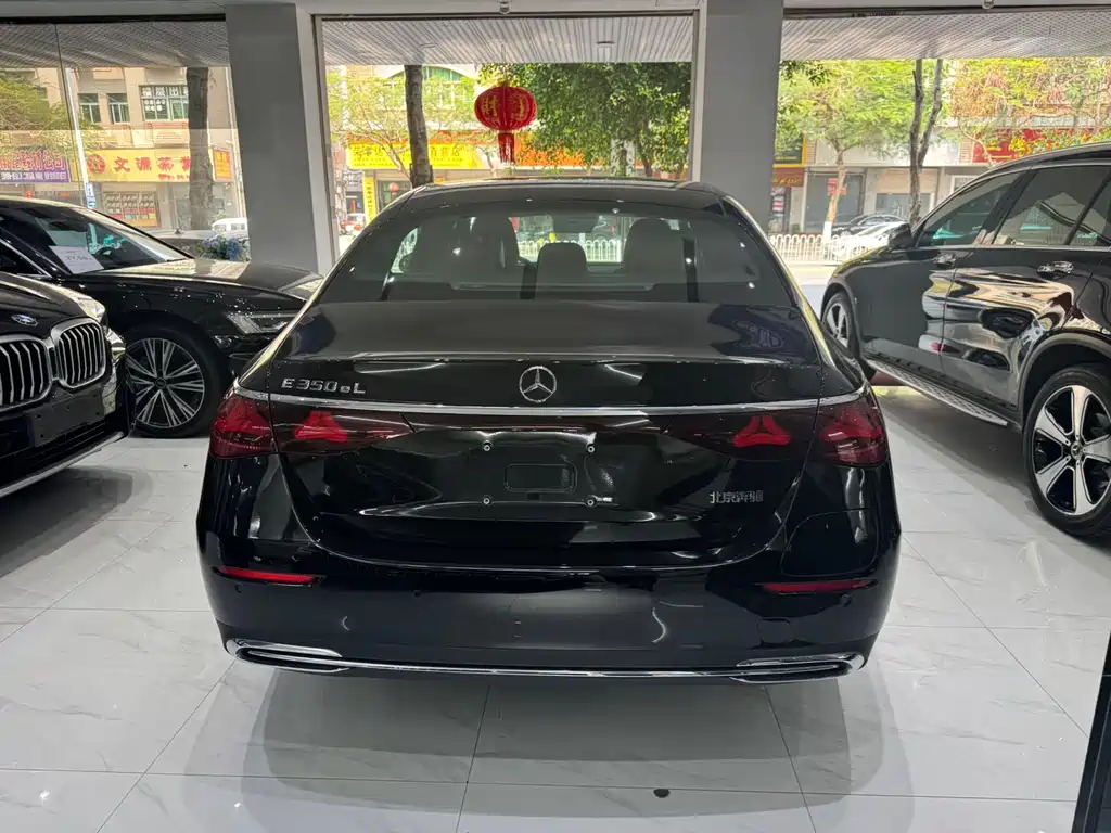Mercedes-Benz E-Class New Energy 2024 E 350 e L plug-in hybrid sedan купить на сайте DeffCars