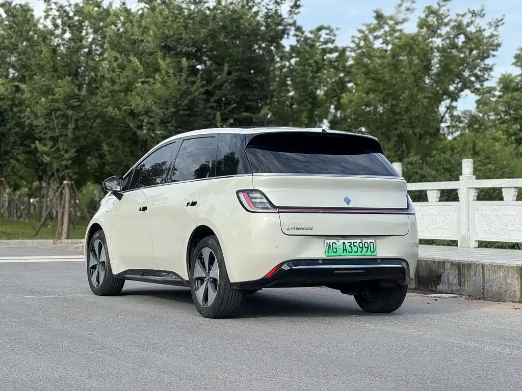 Baojun Yunduo 2023 460 Max купить на сайте DeffCars