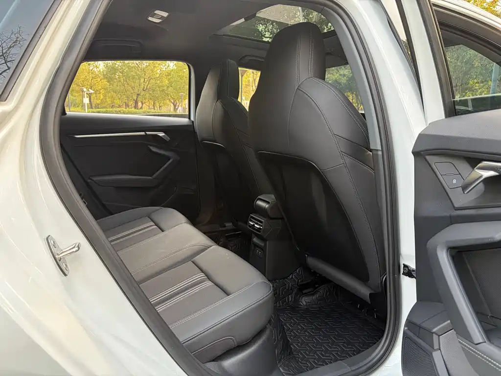 Audi A3 2024 Sportback 35 TFSI stylish and sporty купить на сайте DeffCars