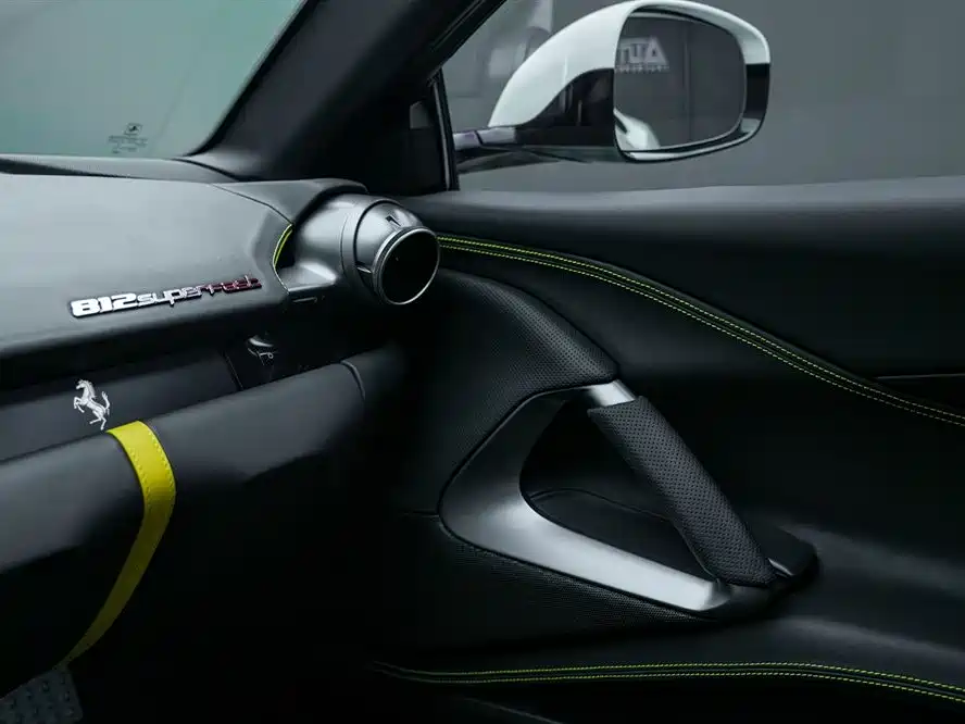 Ferrari 812 2017 6.5L Superfast купить на сайте DeffCars