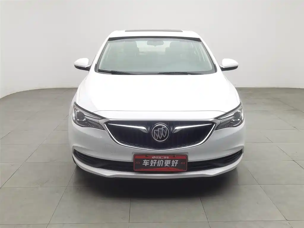 Yinglang 2019 15T Manual Elite National VI купить на сайте DeffCars
