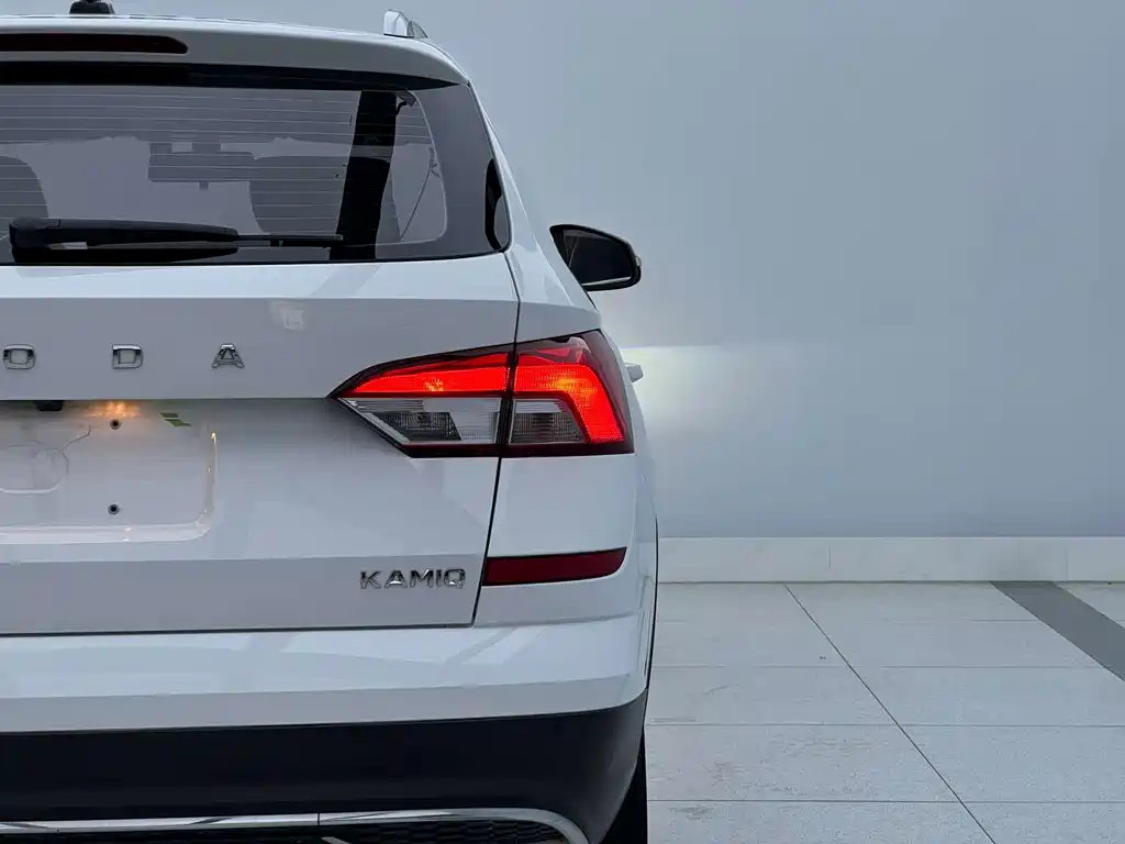 Kamiq 2021 1.5L Automatic Comfort Edition купить на сайте DeffCars