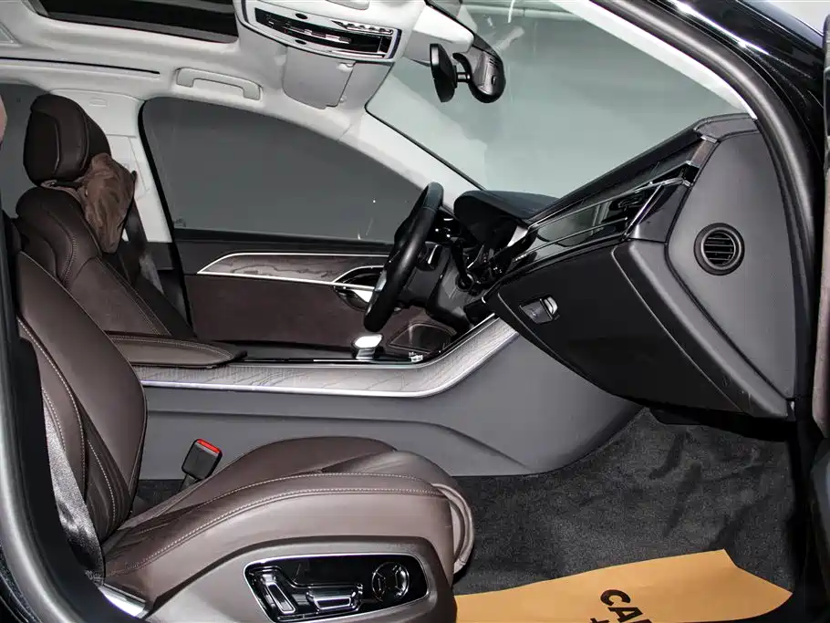 Audi A8 2024 A8L 45 TFSI quattro luxury model купить на сайте DeffCars