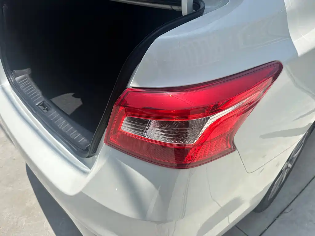 Sylphy 2021 Classic 1.6XE CVT Comfort Edition купить на сайте DeffCars