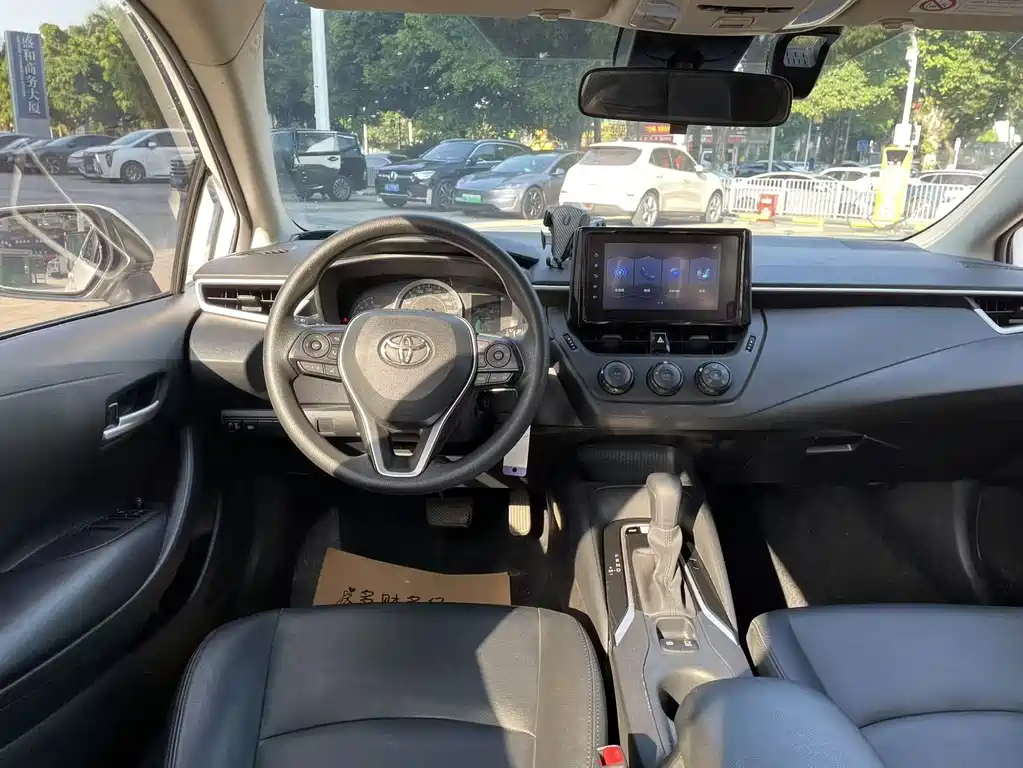 Corolla 2019 1.2T S-CVT GL Pioneer Edition купить на сайте DeffCars