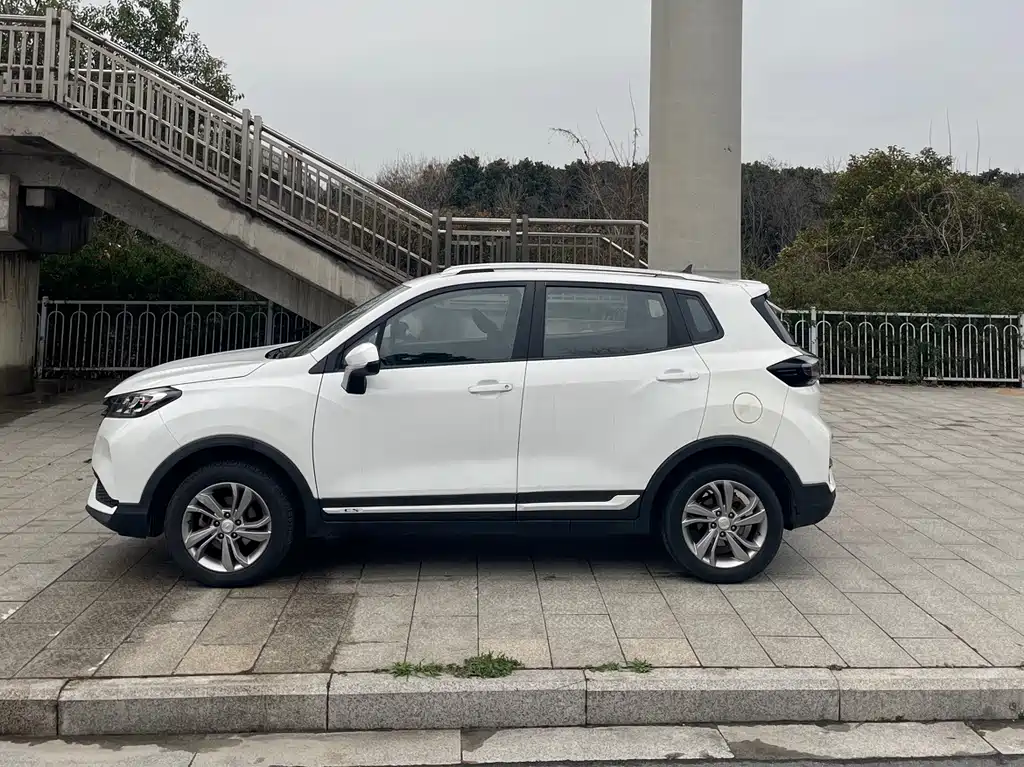 Changan CS15 2019 1.5L automatic aggressive model National V купить на сайте DeffCars