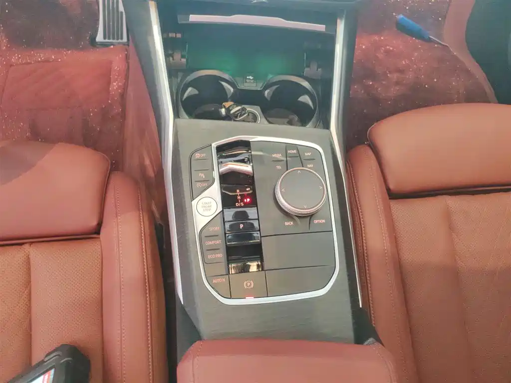 BMW 3 Series 2025 325Li M Sports Package купить на сайте DeffCars