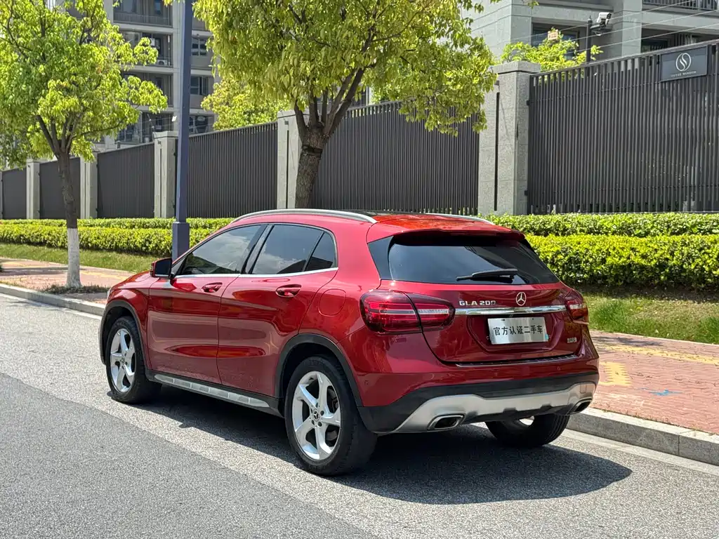 Mercedes-Benz GLA 2019 GLA 200 Dynamic купить на сайте DeffCars