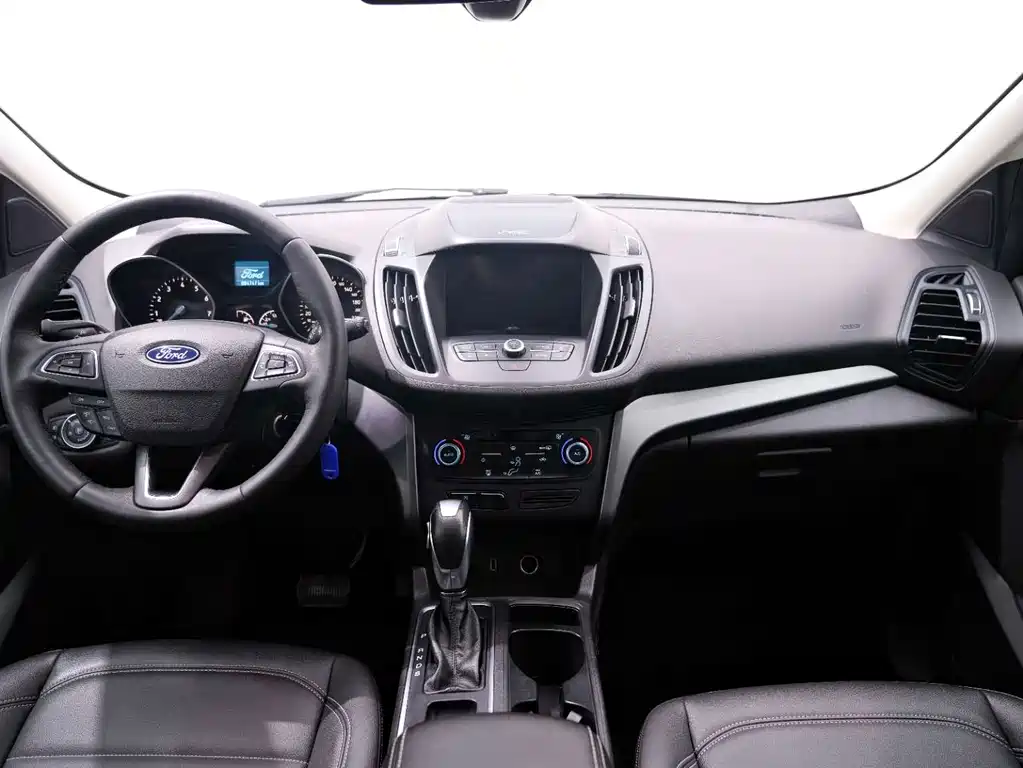 Escape 2019 EcoBoost 180 two-wheel drive platinum airfoil National VI купить на сайте DeffCars