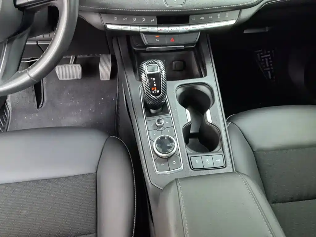 Cadillac XT4 2018 28T 2WD Technology Edition купить на сайте DeffCars
