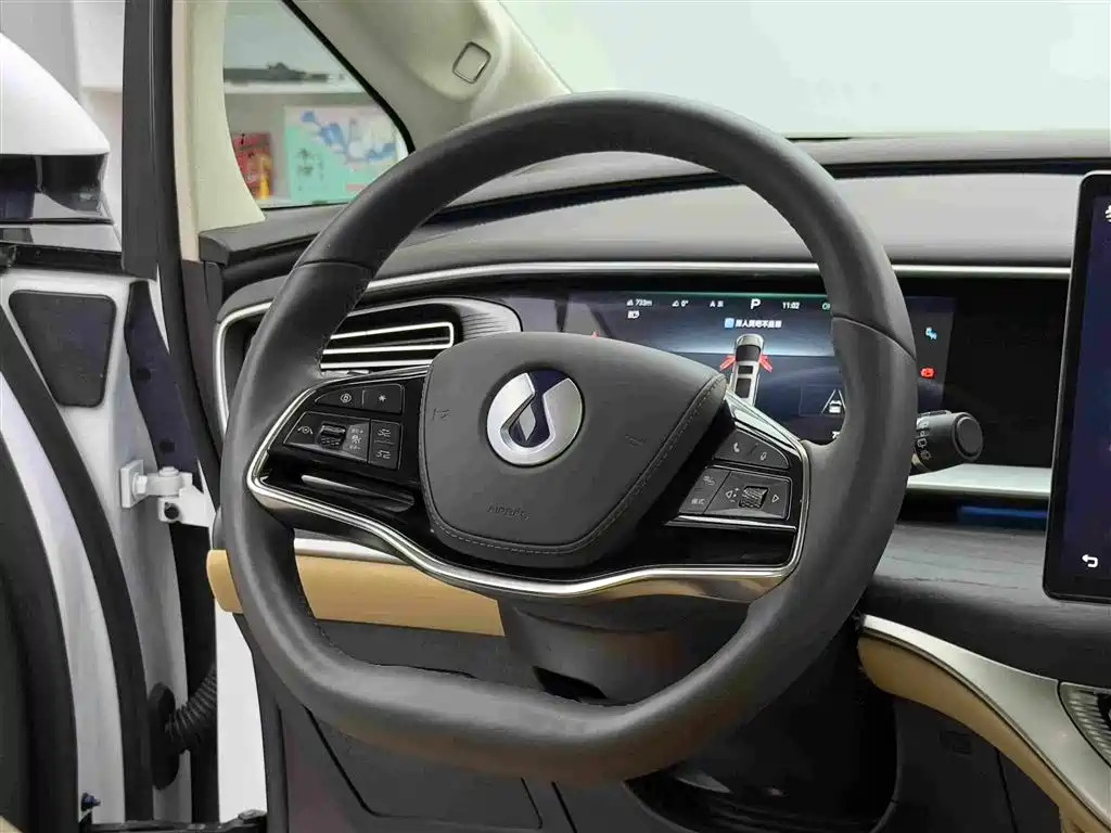 Denza D9 2024 DM-i 980 4WD Flagship купить на сайте DeffCars
