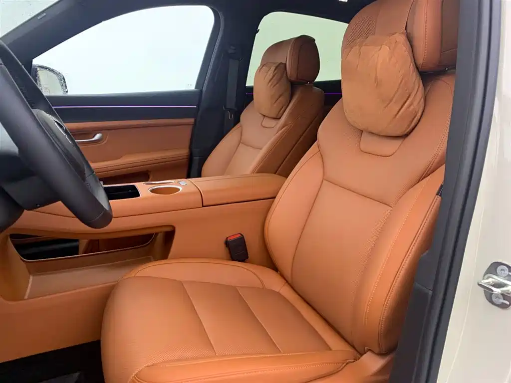 Wenjie M5 2025 extended range Ultra four-wheel drive version купить на сайте DeffCars