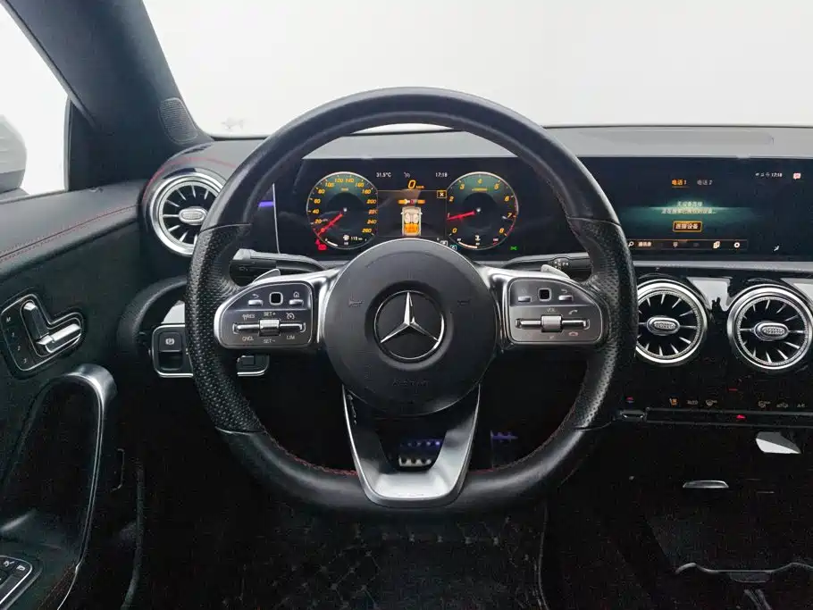 Mercedes-Benz CLA imported 2020 CLA 200 купить на сайте DeffCars