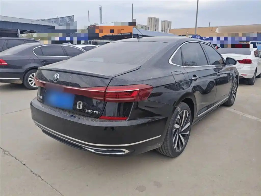 Passat 2025 Outstanding Model 380TSI Longyao Edition купить на сайте DeffCars