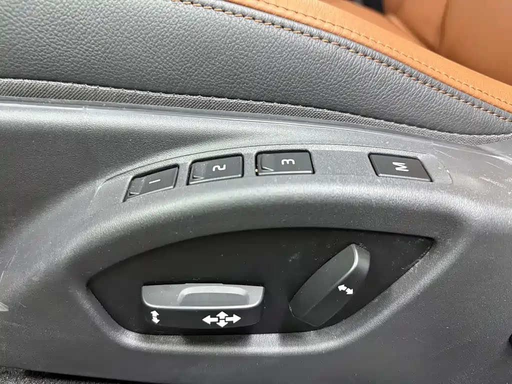 Volvo S60 2018 S60L T4 Zhiyuan Enterprising Edition купить на сайте DeffCars