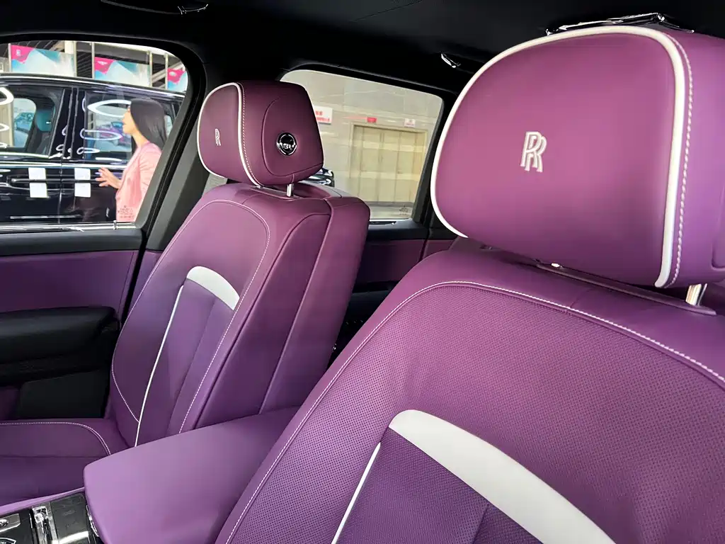 Cullinan 2024 Black Badge купить на сайте DeffCars