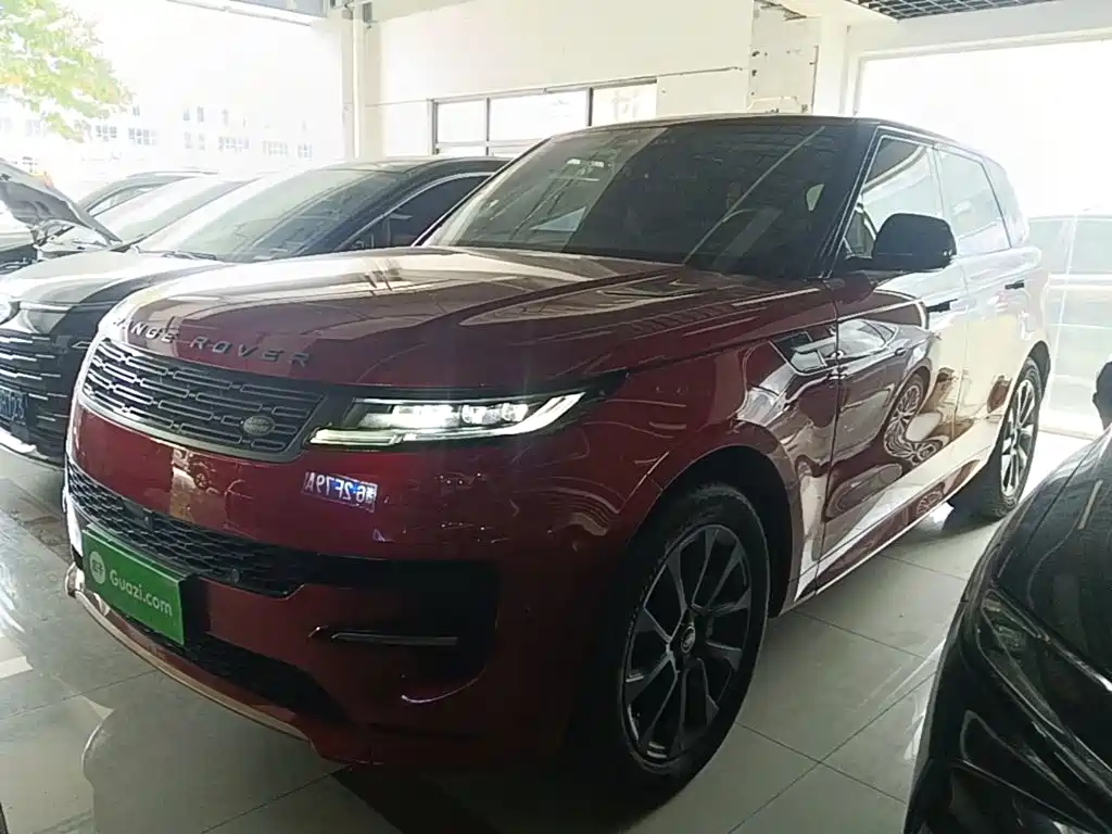 Range Rover Sport 2023 400PS Dynamic SE купить на сайте DeffCars