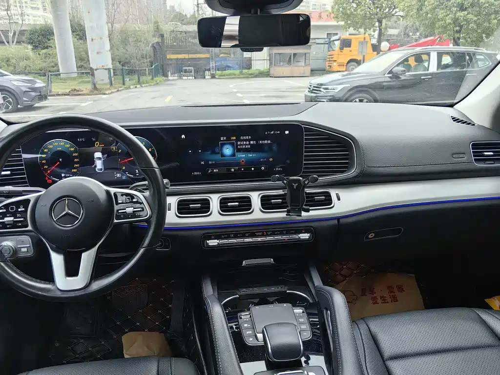 Mercedes-Benz GLE Coupe 2022 GLE 350 4MATIC Coupe SUV Fashion купить на сайте DeffCars