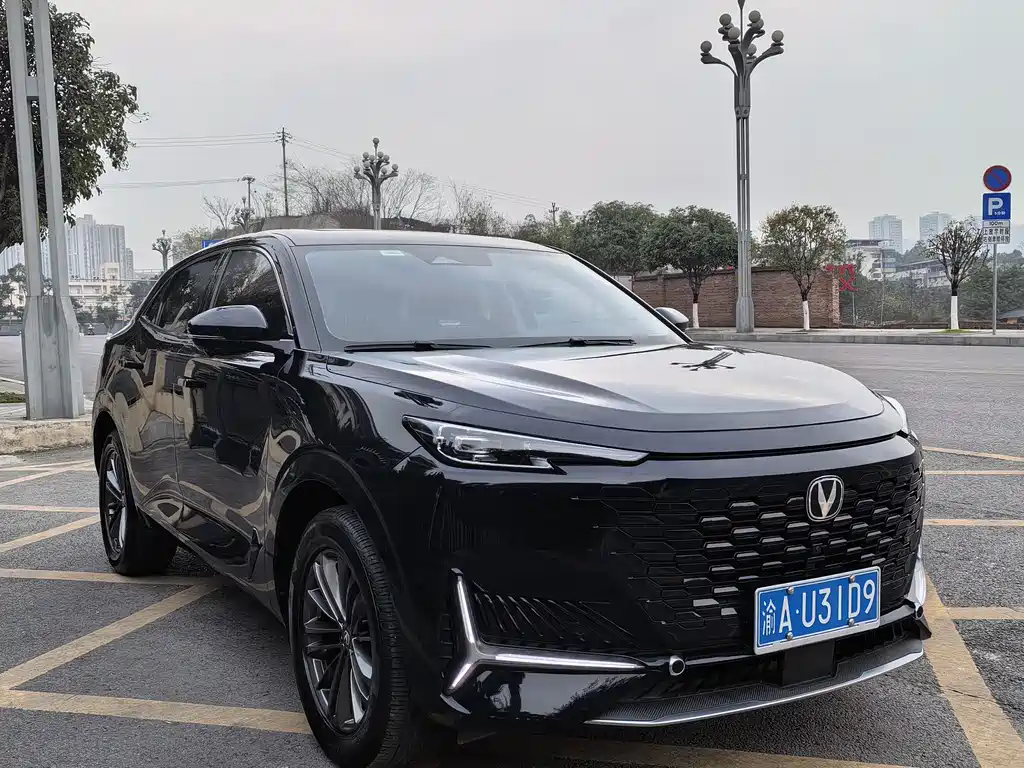 Changan UNI-K 2024 2.0T two-wheel drive Yueshang model купить на сайте DeffCars