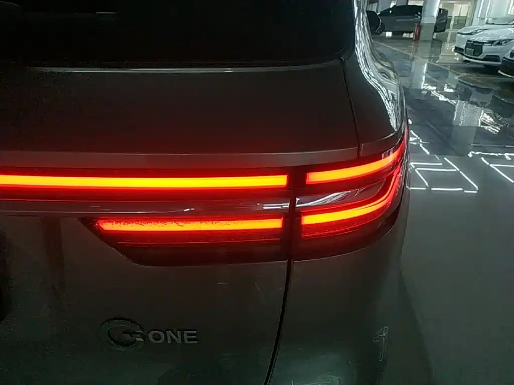 Ideal ONE 2020 extended range 6-seater version купить на сайте DeffCars