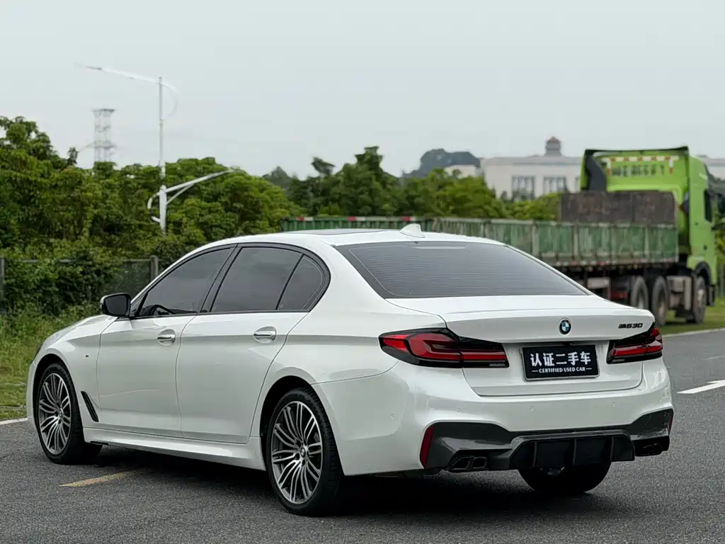 BMW 5 Series 2018 530Li Leading M Sport Kit купить на сайте DeffCars
