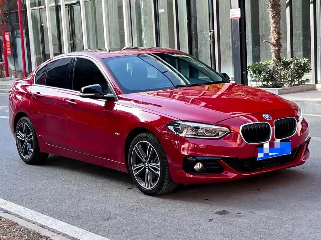 BMW 1 Series 2018 118i Sports купить на сайте DeffCars