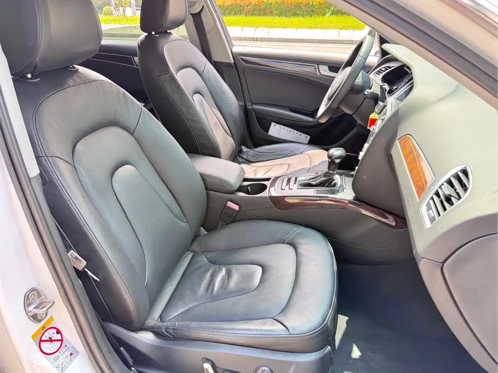 Audi A4L 2015 35 TFSI automatic comfort type купить на сайте DeffCars