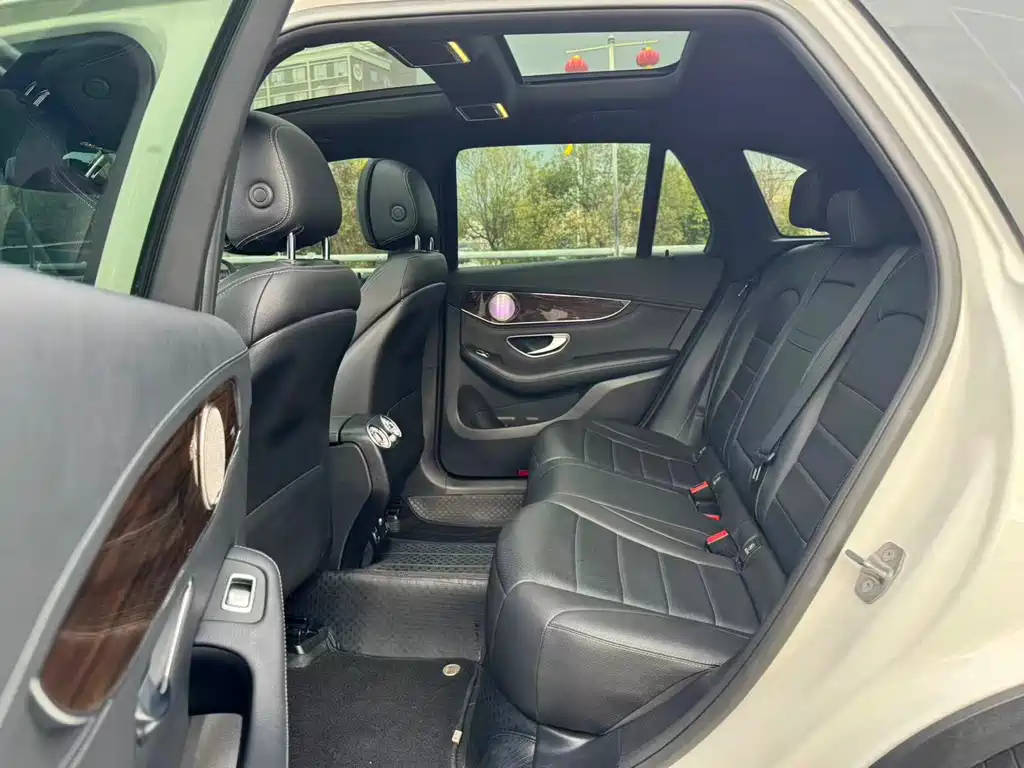 Mercedes-Benz GLC 2019 GLC 260 4MATIC Dynamic купить на сайте DeffCars