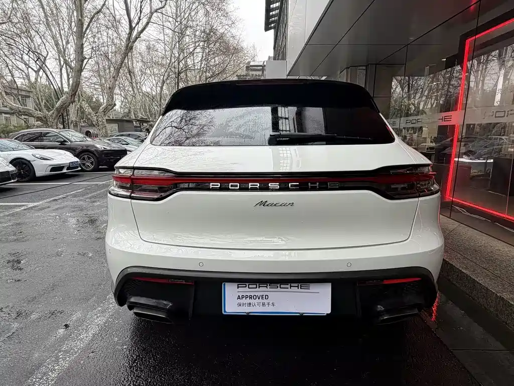 Macan 2024 Macan 2.0T купить на сайте DeffCars