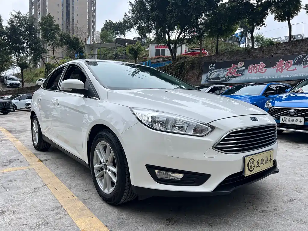 Focus 2018 sedan classic 1.6L automatic stylish smart mobility version купить на сайте DeffCars