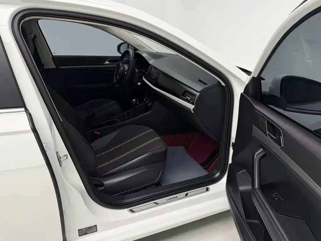 Lavida 2019 280TSI DSG Comfort Edition National VI купить на сайте DeffCars