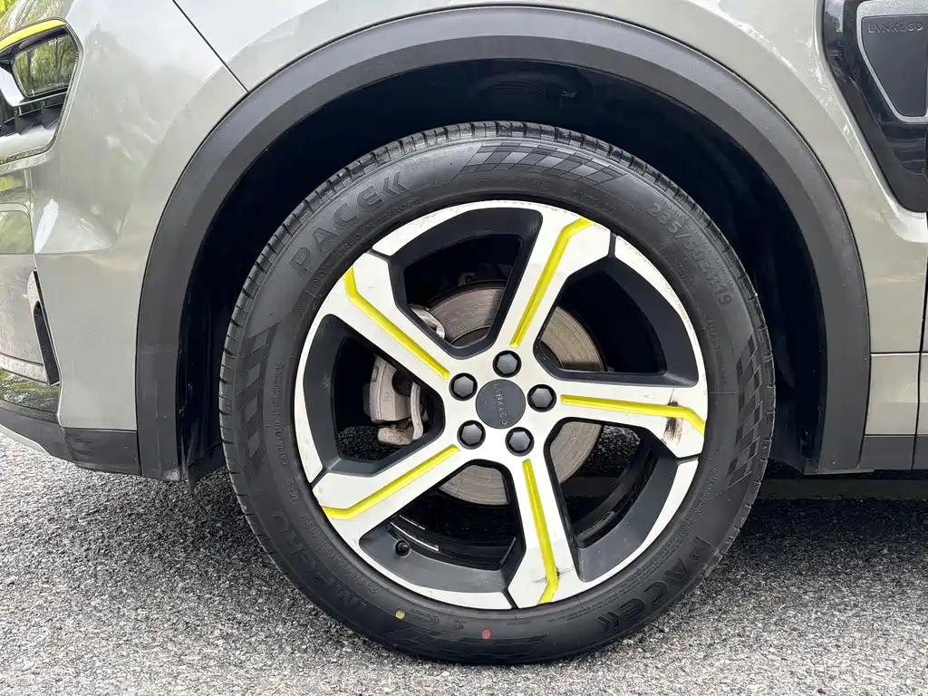 Lynk & Co 05 2020 2.0TD 2WD Yao Plus купить на сайте DeffCars
