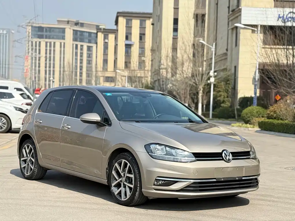 Golf 2020 280TSI DSG comfort model купить на сайте DeffCars