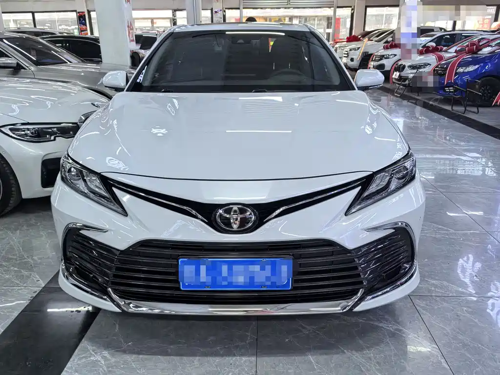 Camry 2023 2.0G Deluxe Edition купить на сайте DeffCars