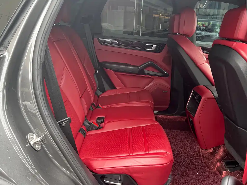 Cayenne 2019 3.0T купить на сайте DeffCars