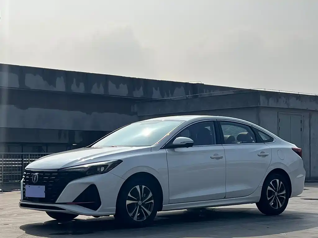 EADO 2022 PLUS Blue Whale NE 1.4T GDI DCT Premium Edition купить на сайте DeffCars