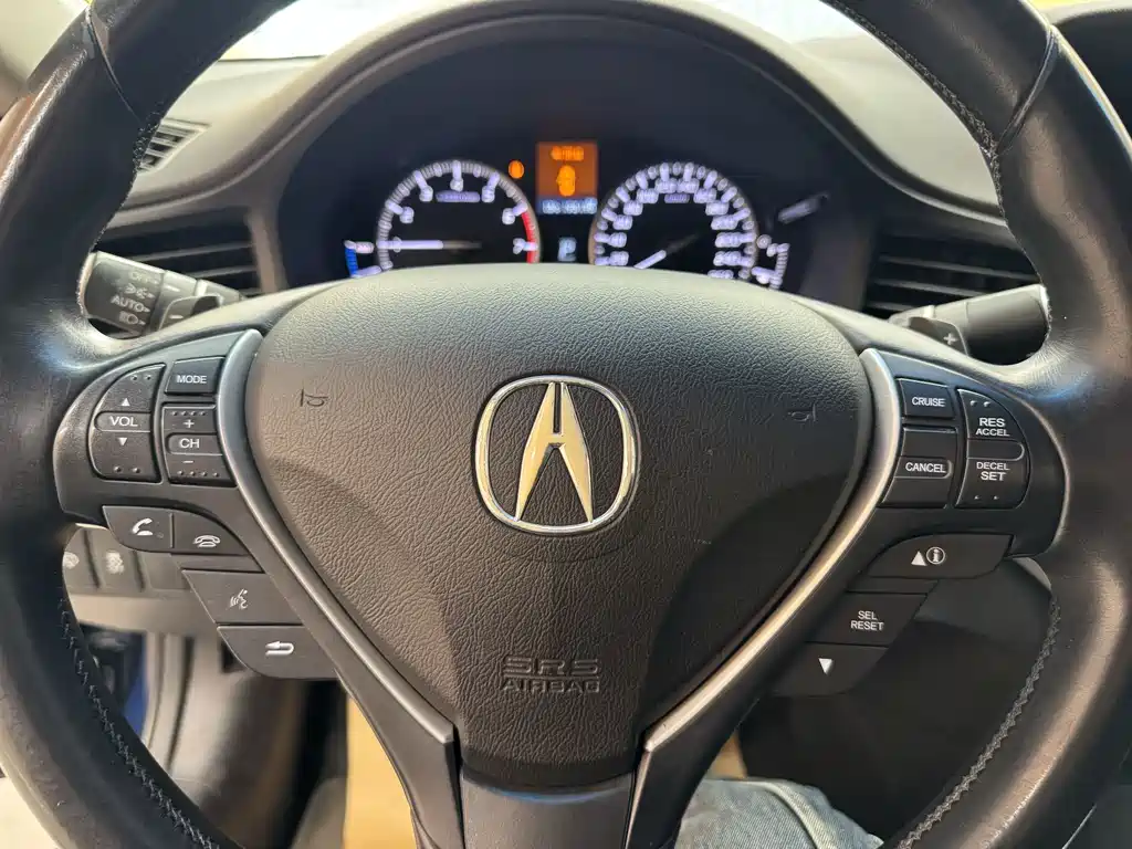 Acura ILX 2013 1.5L Hybrid купить на сайте DeffCars