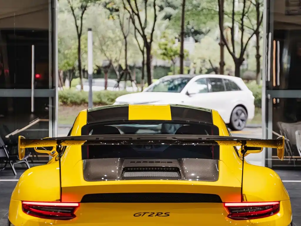 Porsche 911 2018 GT2 RS 3.8T купить на сайте DeffCars
