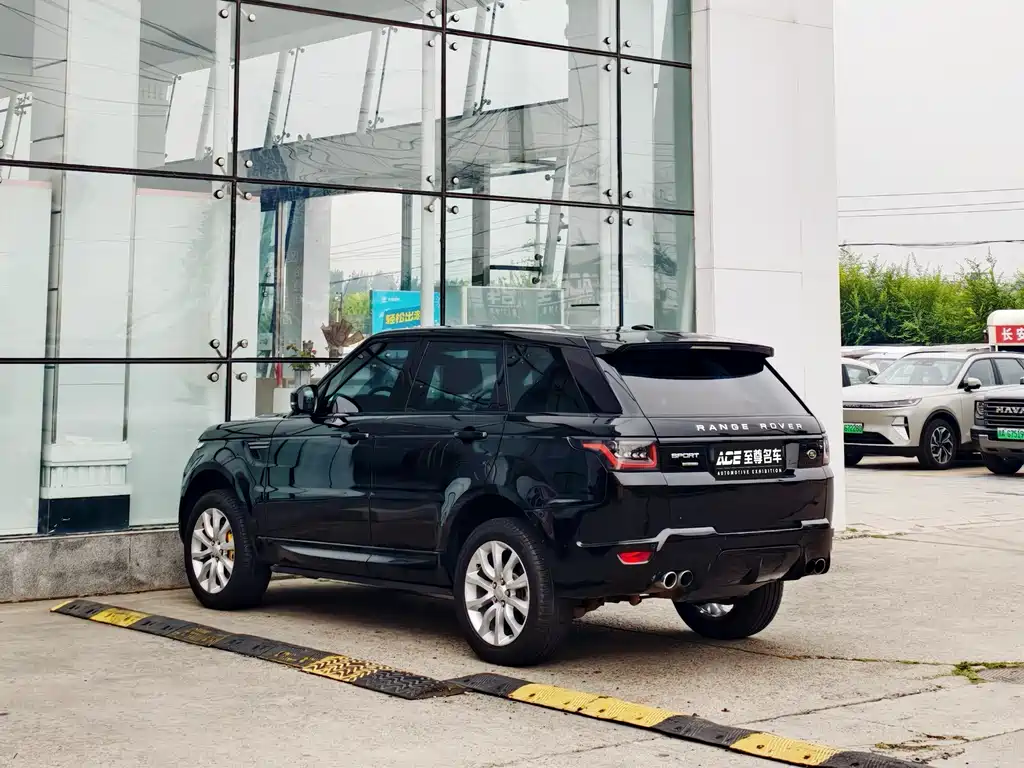Range Rover Sport 2017 3.0 SC V6 SE купить на сайте DeffCars