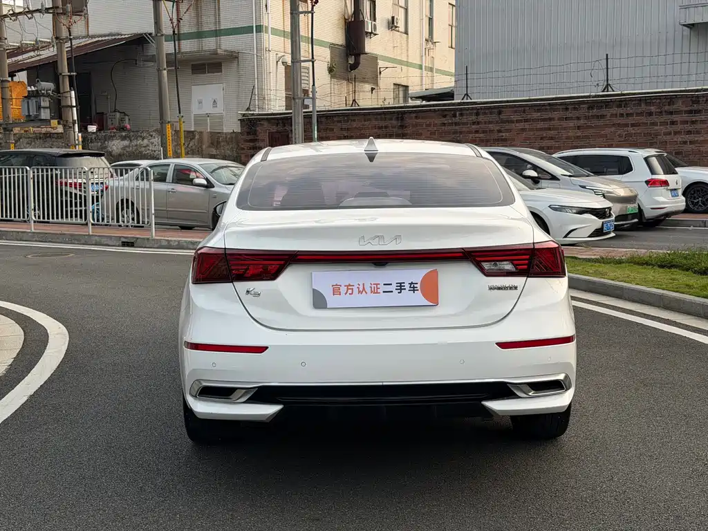 Kia K3 2021 1.5L CVT Fashion Edition купить на сайте DeffCars