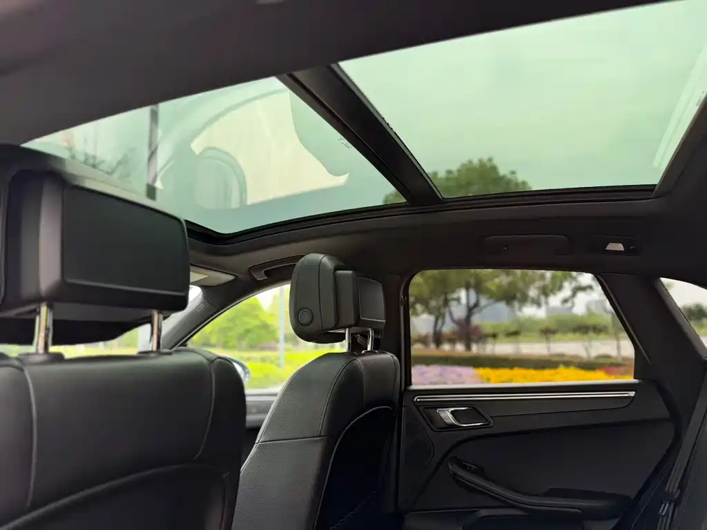 Macan 2018 Macan 2.0T купить на сайте DeffCars