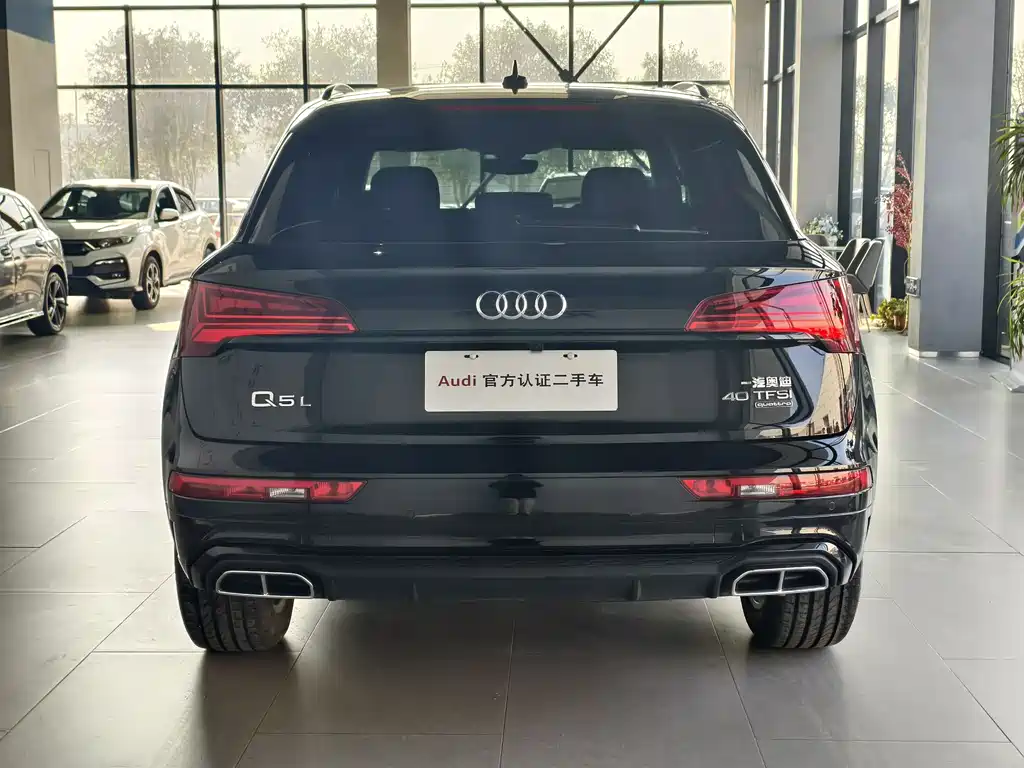 Audi Q5L 2022 facelift 40T luxury and dynamic model купить на сайте DeffCars