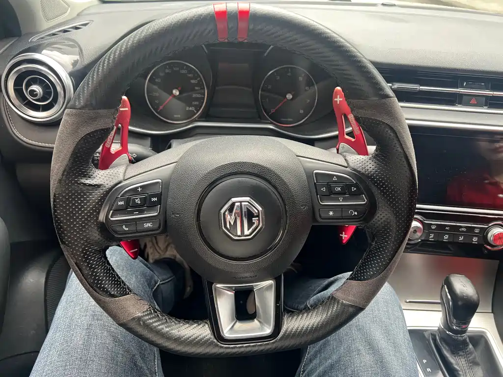 MG6 2017 20T automatic luxury smart connected version National V купить на сайте DeffCars