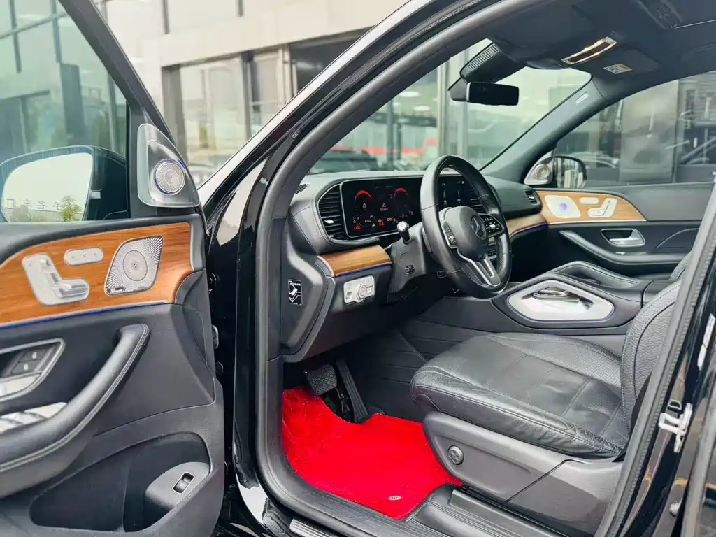 Mercedes-Benz GLS 2020 GLS 450 4MATIC luxury model купить на сайте DeffCars